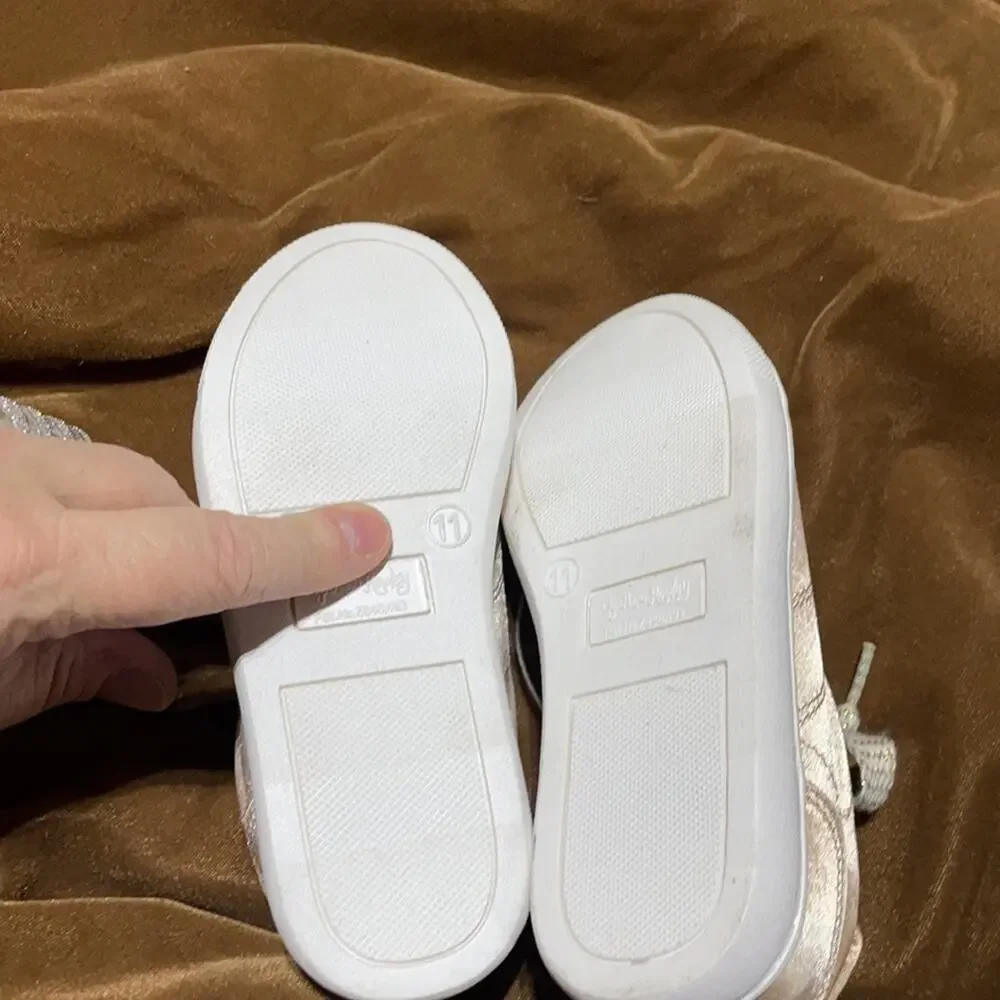 Cynthia Rowley 11 satin fruit tennis shoes NWT